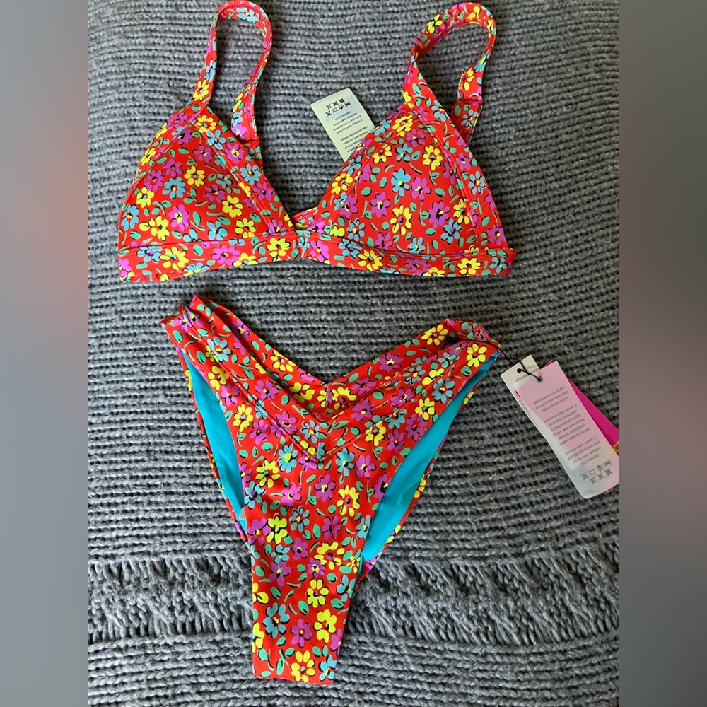 ONEONE Floral Bikini Set